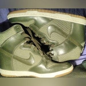 Nike Dunk Sky Hi Essential Green